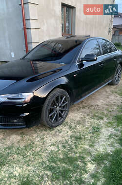 Седан Audi A4 2013 в 