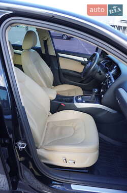 Седан Audi A4 2012 в 