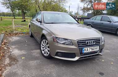 Седан Audi A4 2010 в 