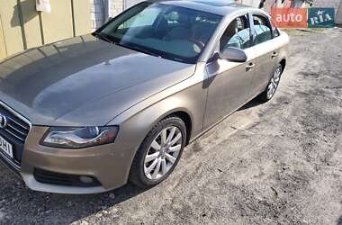 Седан Audi A4 2010 в 