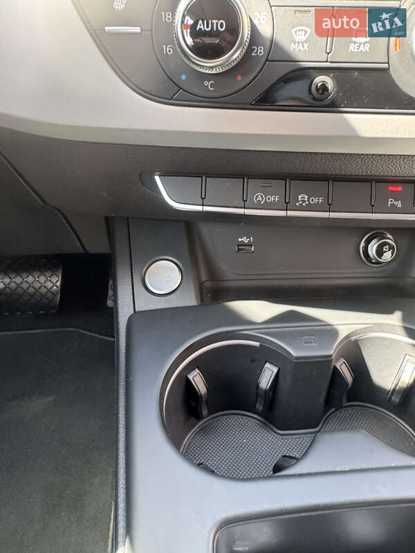 Универсал Audi A4 2020 в Сваляве