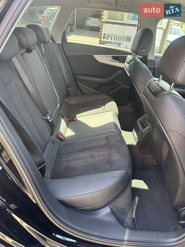 Универсал Audi A4 2020 в Сваляве