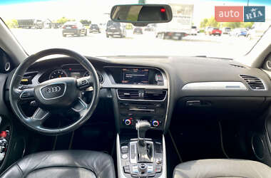 Седан Audi A4 2012 в 