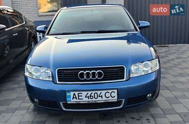Седан Audi A4 2004 в Павлограді