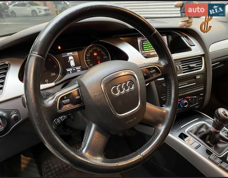 Універсал Audi A4 2011 в Тернополі