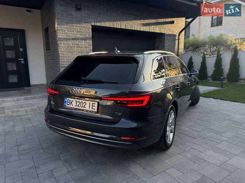 Audi A4 2017