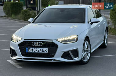 Седан Audi A4 2020 в 