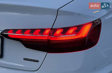 Седан Audi A4 2020 в 