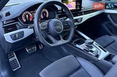 Седан Audi A4 2020 в 