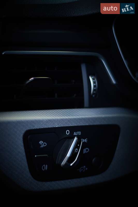 Седан Audi A4 2016 в Харькове