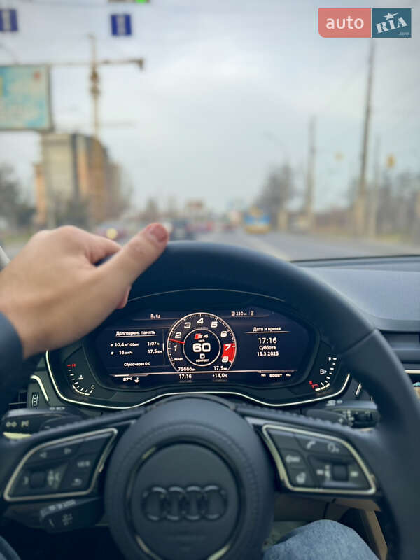 Седан Audi A4 2016 в Одессе