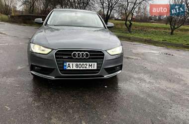 Седан Audi A4 2012 в 