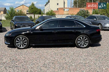 Седан Audi A4 2020 в 