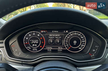 Седан Audi A4 2018 в 