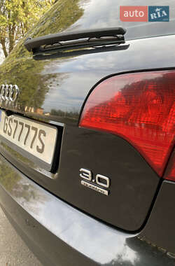 Універсал Audi A4 2004 в 