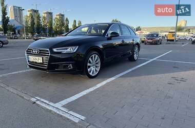 Универсал Audi A4 2017 в 