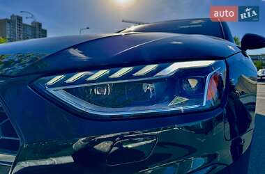 Седан Audi A4 2023 в 