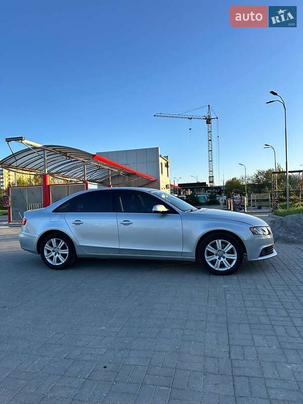 Седан Audi A4 2009 в Киеве