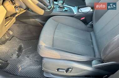 Седан Audi A4 2017 в 