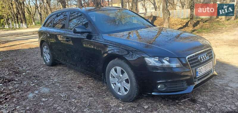 Універсал Audi A4 2010 в Чорткові
