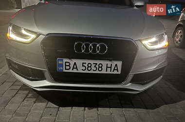 Седан Audi A4 2013 в 