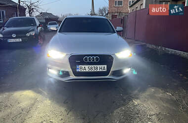 Седан Audi A4 2013 в 