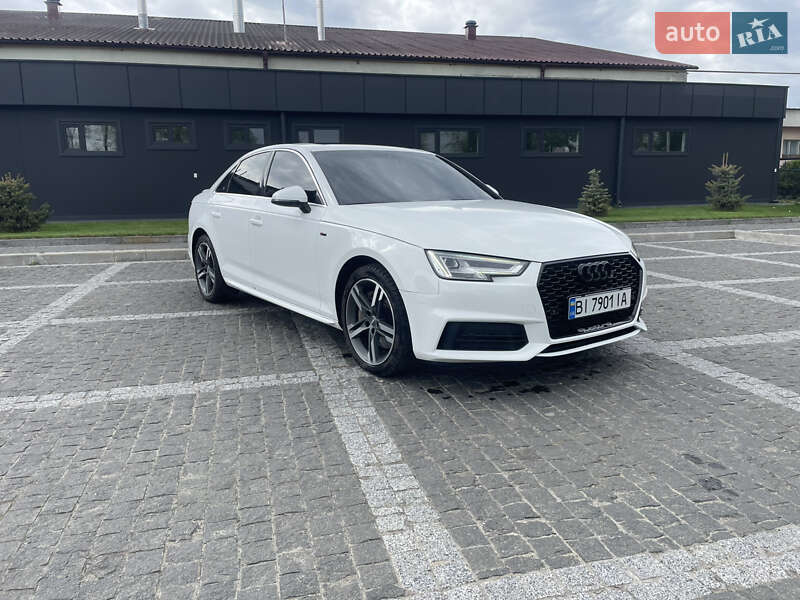 Седан Audi A4 2017 в Киеве
