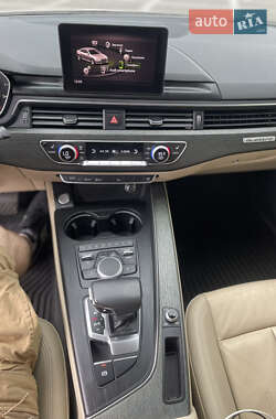 Седан Audi A4 2017 в 