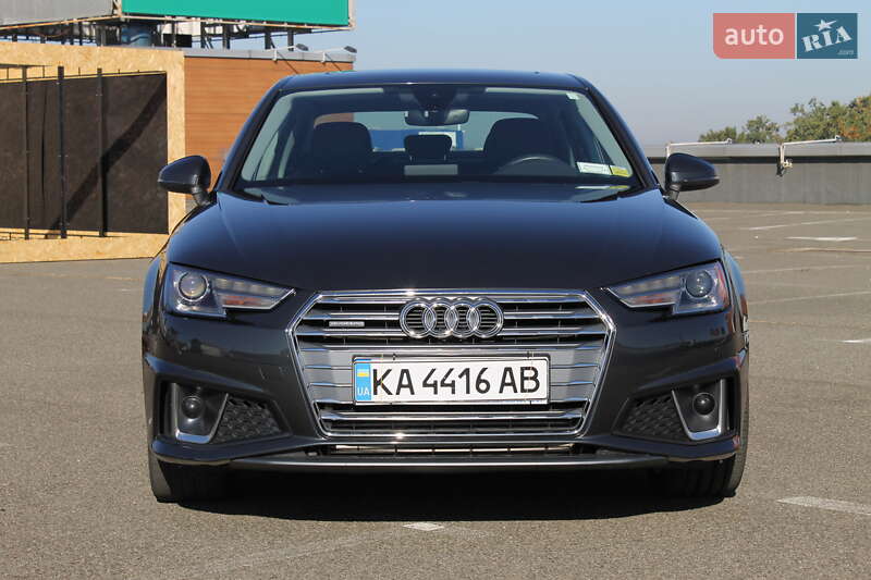 Седан Audi A4 2019 в Києві