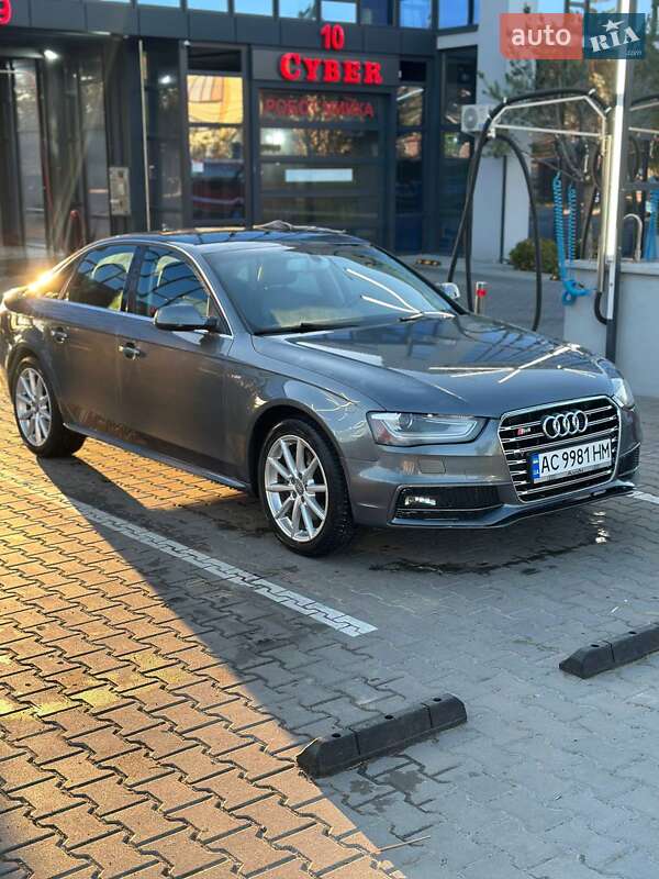 Audi A4 2013 Audi A4 2013