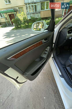 Универсал Audi A4 2010 в 