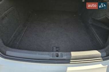 Седан Audi A4 2012 в 