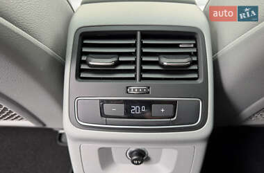 Седан Audi A4 2018 в 