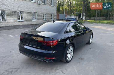 Седан Audi A4 2015 в 