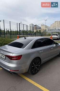 Седан Audi A4 2017 в 