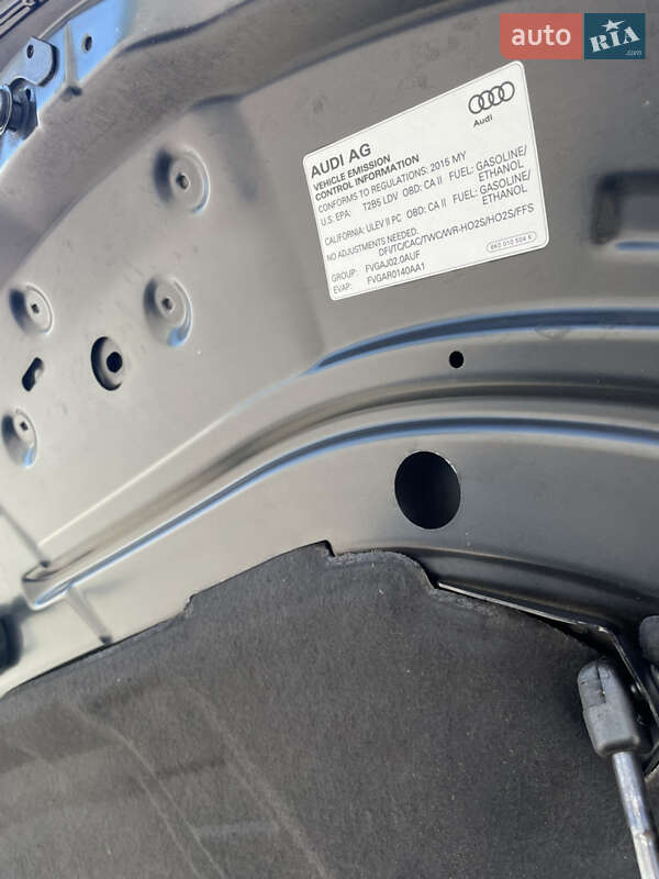 Седан Audi A4 2014 в Киеве