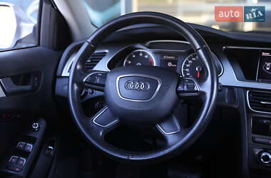 Седан Audi A4 2012 в 