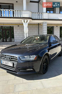 Седан Audi A4 2012 в Богородчанах