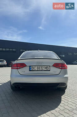 Седан Audi A4 2012 в 
