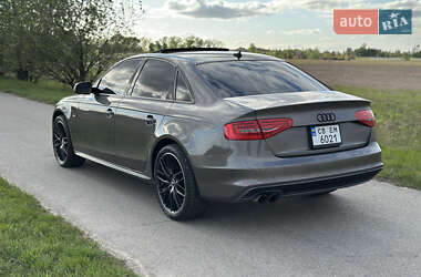 Седан Audi A4 2014 в 