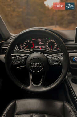 Седан Audi A4 2016 в 