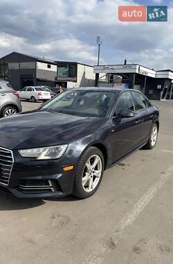 Седан Audi A4 2017 в 