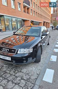 Седан Audi A4 2001 в Ивано-Франковске