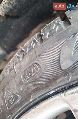 Седан Audi A4 2001 в 