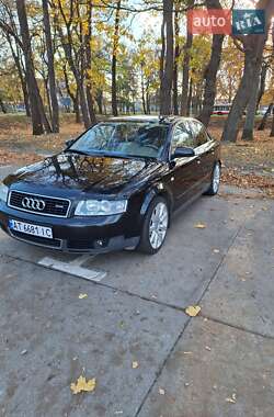 Седан Audi A4 2001 в 