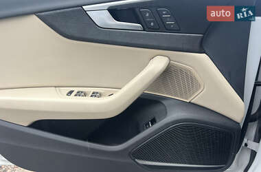 Седан Audi A4 2016 в 