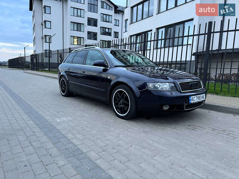 Универсал Audi A4 2002 в 