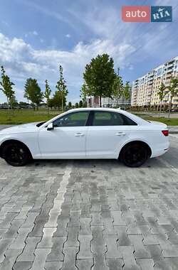 Седан Audi A4 2016 в 