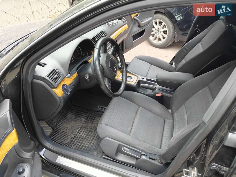 Седан Audi A4 2006 в Сумах