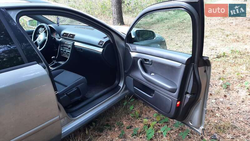 Универсал Audi A4 2002 в Каменке-Бугской